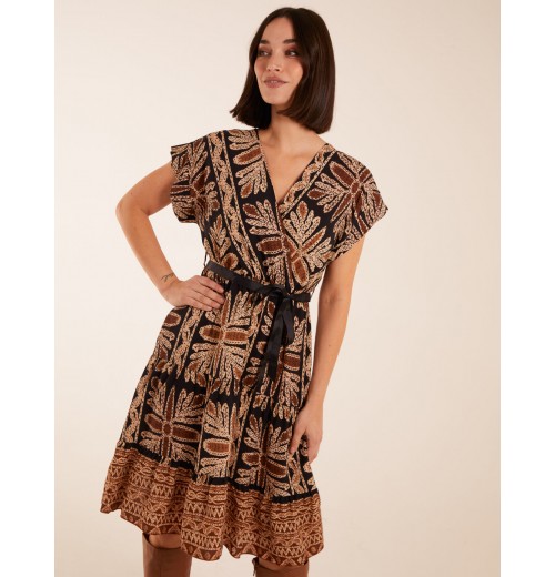 Tiered Crossover Printed Dress Tiered Crossover Printed Dress